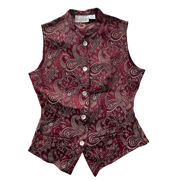 Passports by Pier 1 Imports Tapestry Paisley Vest Red Size Medium Burgundy Boho - Picture 7 of 9